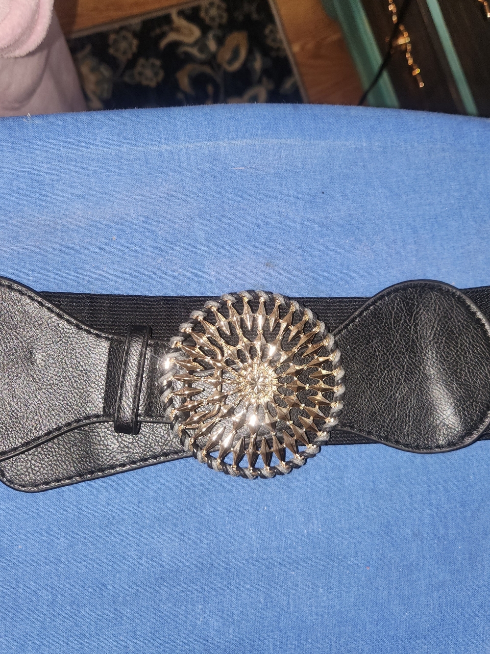 Black Women's Elastic Waist Belt with Gold Sunburst Buckle
